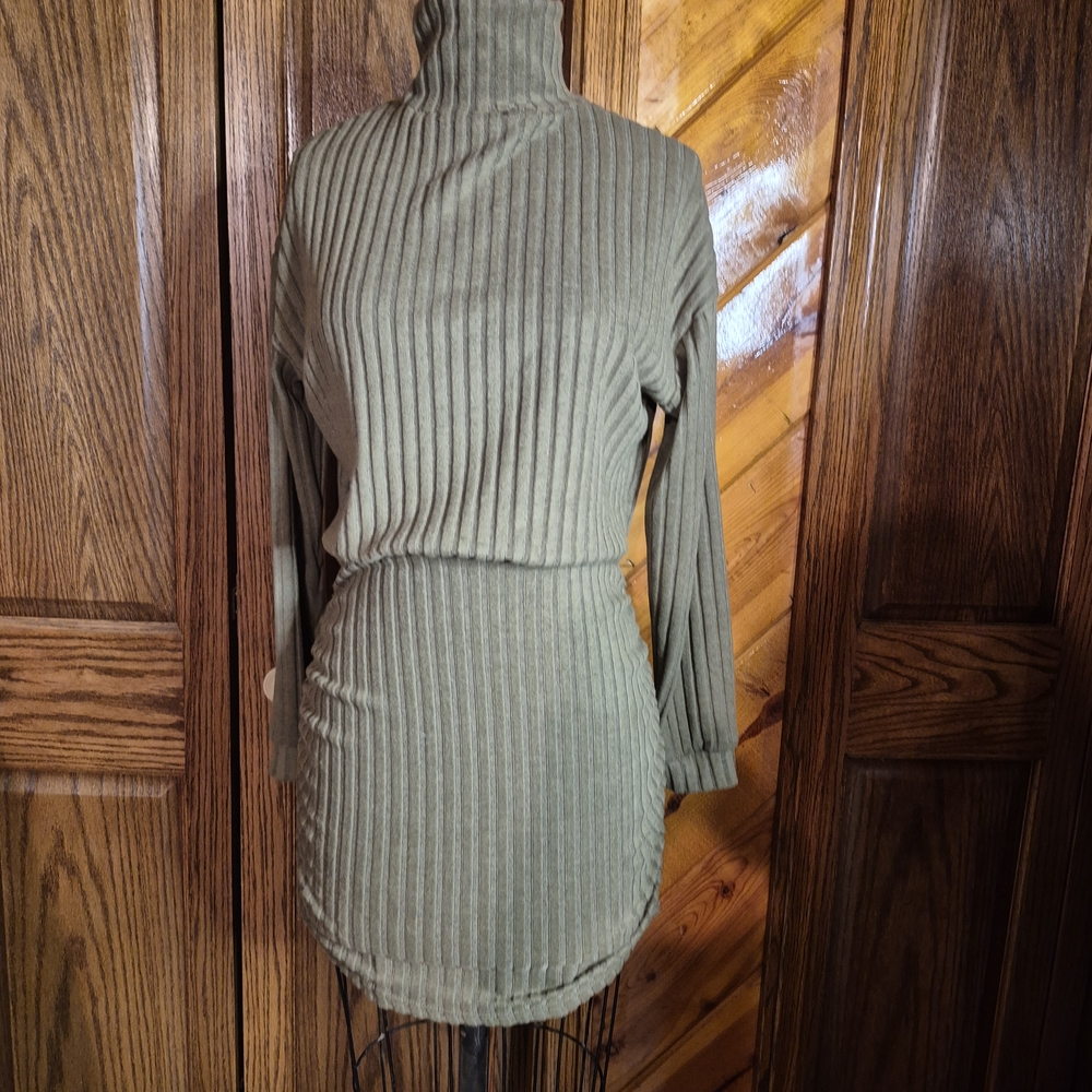 Olive Ribbed Turtleneck Sweater